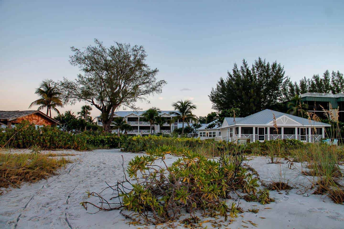 The Best Sanibel Island Beachfront Hotel Is The New Island Inn