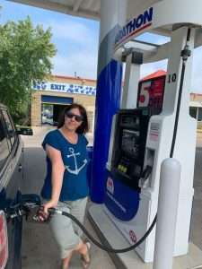 25 Tips On How To Save Money On A Family Road Trip